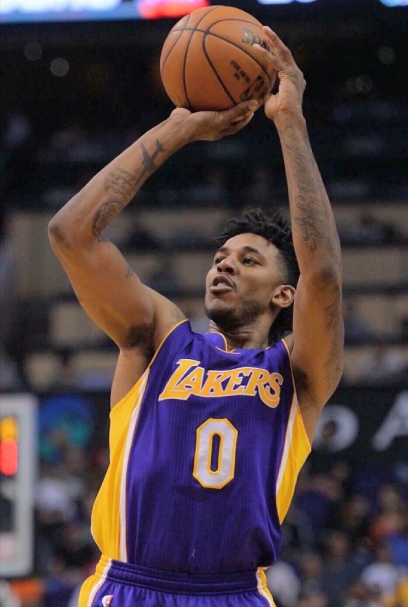 杰隆布朗首秀，辽宁男篮4外援出战杯赛，姜宇星+付豪主攻 剑指首胜（辽宁男篮杯赛开打：杰隆布朗迎首秀，四外援齐出击，姜宇星与付豪领衔冲首胜）