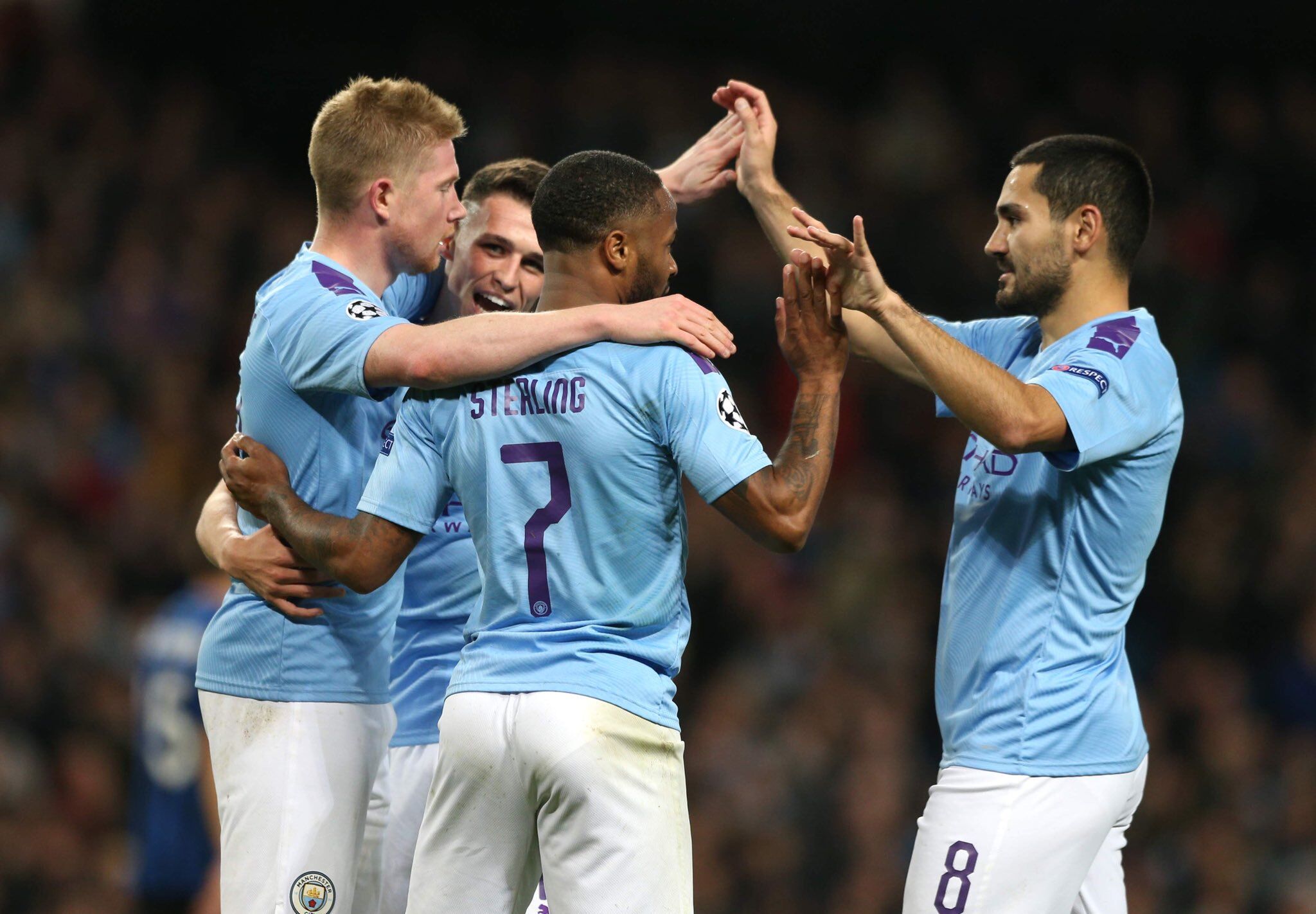 兢兢业业！马威半场9中5拿到10分8板 正负值+8（稳扎稳打！马威半场9投5中砍下10分8篮板，正负值+8）