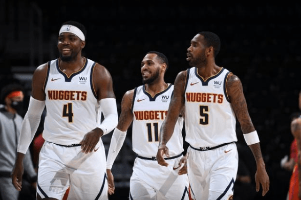 小法：我师从众帅博采众长；对亨利有极高的敬意甚至有点怕他（法布雷加斯：从众多名帅汲取所长，对亨利敬重至深甚至略感畏惧）