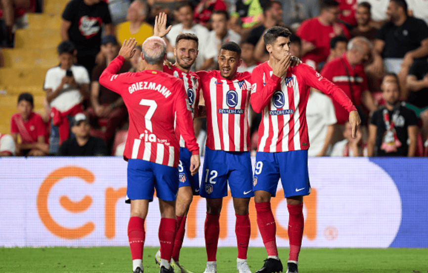 真是便宜了那个萝卜！美女瑞秋晒照：圣诞气氛满满（美女瑞秋晒圣诞美照：氛围拉满，那个萝卜真是赚到了）