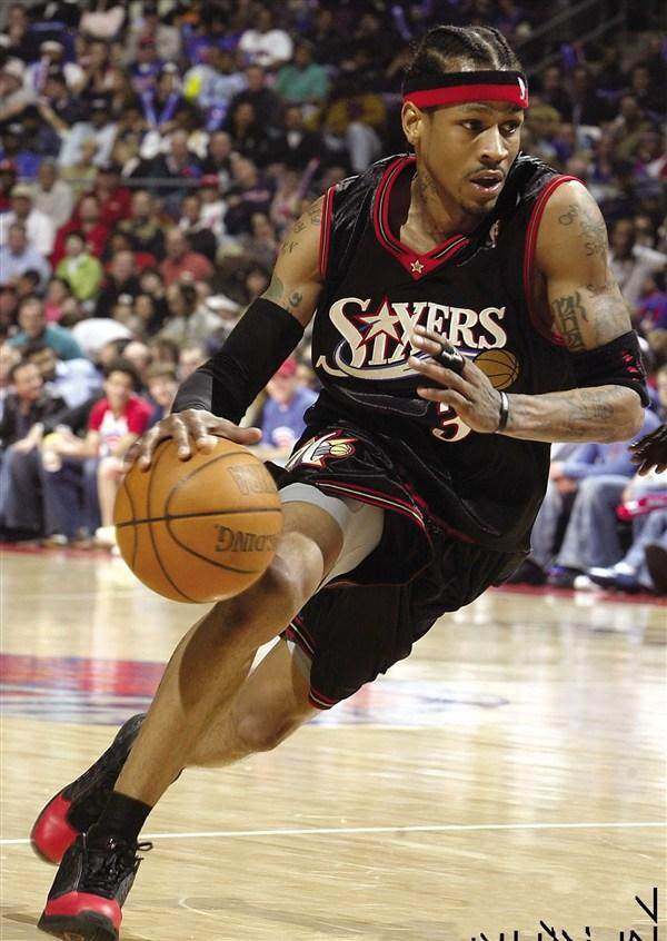 阿斯：阿隆索找到了理想的阵型，防守阶段4-4-2&进攻3-5-2（阿斯：阿隆索确定最佳阵型，防守4-4-2，进攻3-5-2）