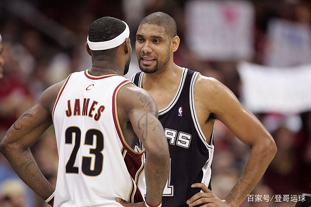 意媒：上个月跖骨骨折的梅雷特还将缺阵20天，意超杯有望复出（意媒：梅雷特上月跖骨骨折仍需休战约20天，或在意超杯复出）