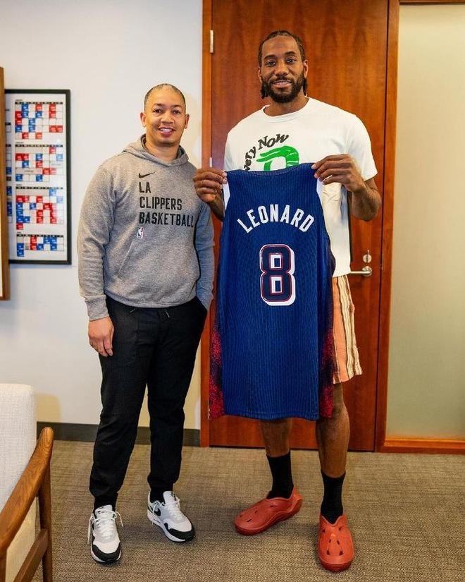 麦肯尼：教练的战术调整很有帮助；坎比亚索送出精彩的助攻（麦肯尼：主帅战术调整效果显著，坎比亚索上演精妙助攻）