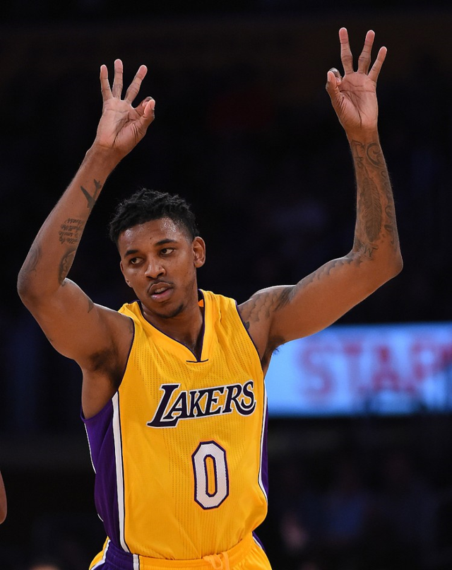 罗马诺：埃里克-加西亚曾在1月接近加盟科莫，但被弗里克否决（罗马诺：弗里克否决埃里克-加西亚一月转投科莫的计划）